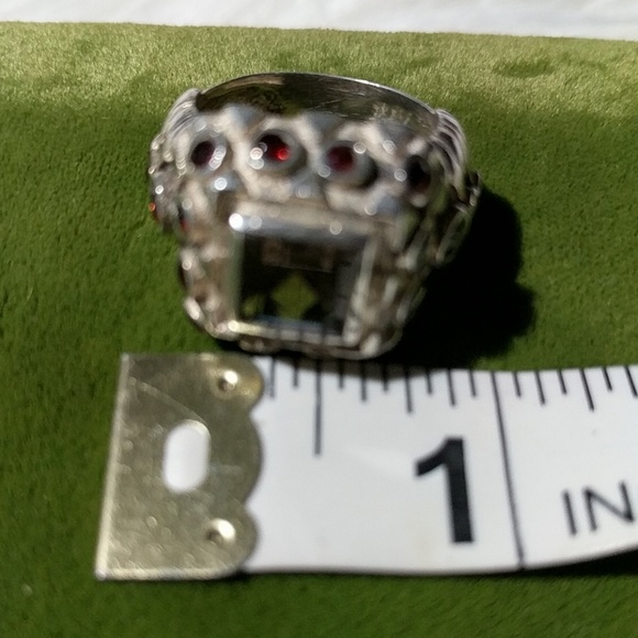 Sterling Silver Ring - Picture 6 of 7